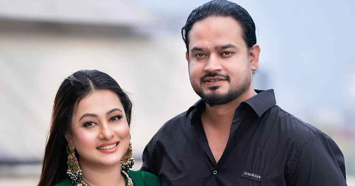 ‘তুমি আমার শক্তি, আমার শান্তির ঠিকানা’