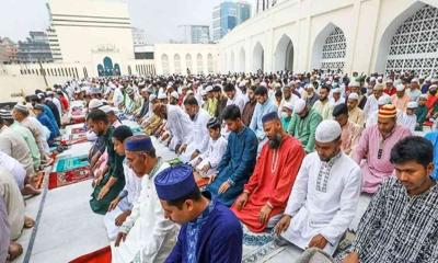 বায়তুল মোকাররমে ঈদের প্রথম জামাত অনুষ্ঠিত