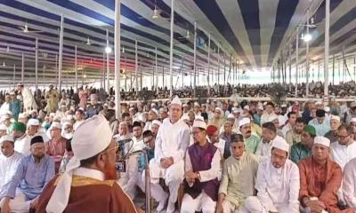 চট্টগ্রামে উৎসবমুখর পরিবেশে ঈদের জামাত অনুষ্ঠিত