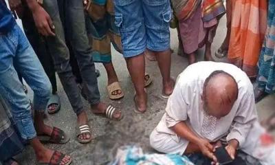 স্বামীর চোখের সামনে ট্রাকের চাকায় পিষ্ট স্ত্রী-কন্যা