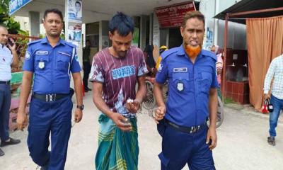 কুষ্টিয়ায় থানাহাজতে লুঙ্গি ছিঁড়ে আসামির আত্মহত্যার চেষ্টা