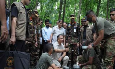 জাতীয় সংকটে সেনাবাহিনীর ভূমিকার প্রশংসা প্রধানমন্ত্রীর