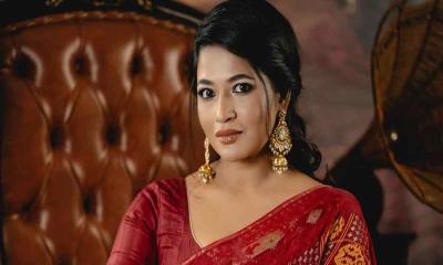 ভেনিসে অভিনেত্রী বাঁধনকে হেনস্তা