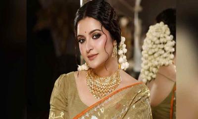‘আমার সম্মান কি ফিরিয়ে দেবে রাষ্ট্র?’ প্রশ্ন পরীমনির