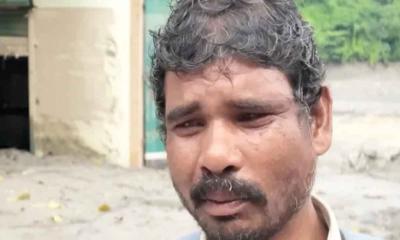 ২ হাজার রুপি ধার করে ছেলের খোঁজে ধ্বংসস্তূপে বাবা