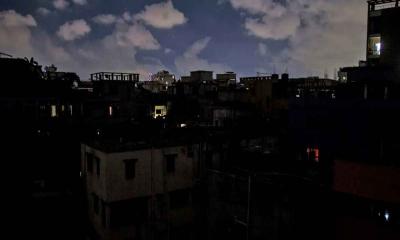 গ্রামের পর এবার ঢাকায়ও দীর্ঘ লোডশেডিং
