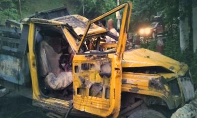 রাঙামাটিতে পিকআপ উল্টে দুই নারীসহ নিহত ৪