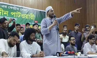 সরকারকে কঠোর বার্তা নাসীরুদ্দীন পাটওয়ারীর