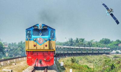 চলন্ত ট্রেনে আসছে  উচ্চগতির ইন্টারনেট