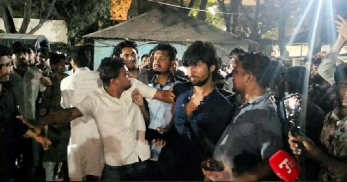 ডাকসু নেতাদের ওপর হামলার ঘটনায় এফআইআর গ্রহণে লিগ্যাল নোটিশ