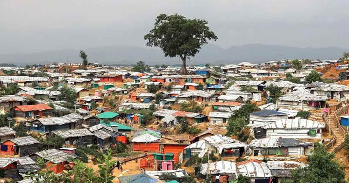 কক্সবাজার রোহিঙ্গা শিবিরে নারী-শিশুসহ ৯ জন নিহত
