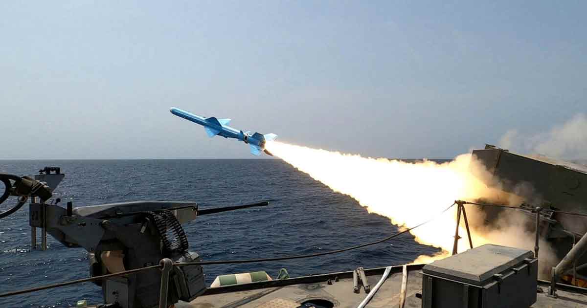 আকাশেই গতিপথ বদলাতে পারে ইরানের নতুন ক্ষেপণাস্ত্র: আইআরজিসি
