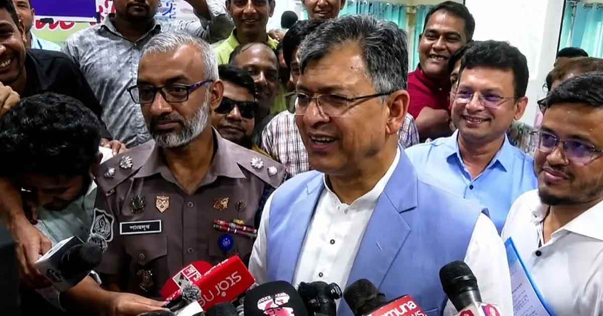 কীসের হাসিনা, তার চেহারা কি দেখা গেছে? প্রশ্ন স্বরাষ্ট্রমন্ত্রীর