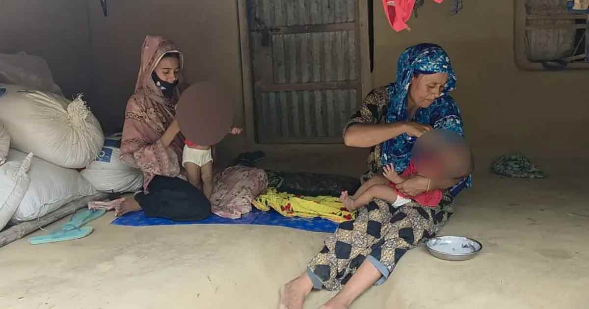 যমজ কন্যাসন্তান জন্ম, মাকে তালাকের অভিযোগ