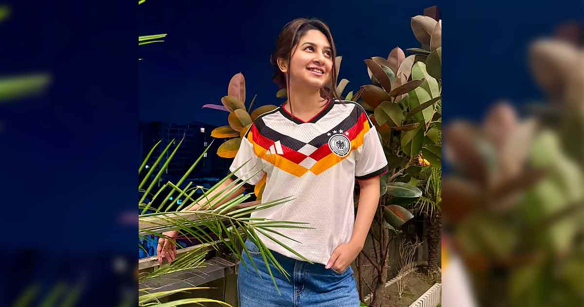‘হারো, বড় টিমের কাছে হারো’, ফেসবুক পোস্টে অভিনেত্রী স্পর্শিয়া
