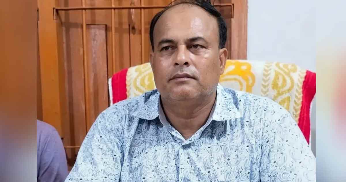 গাইবান্ধায় তিন নারীসহ ইউপি চেয়ারম্যান আটক