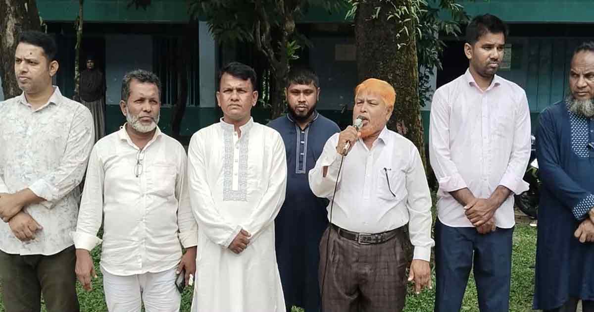 ‘স্কুলের ভেতরে কোনো শিক্ষার্থীর কাছে মোবাইল পাওয়া গেলে বহিষ্কার করা হবে’