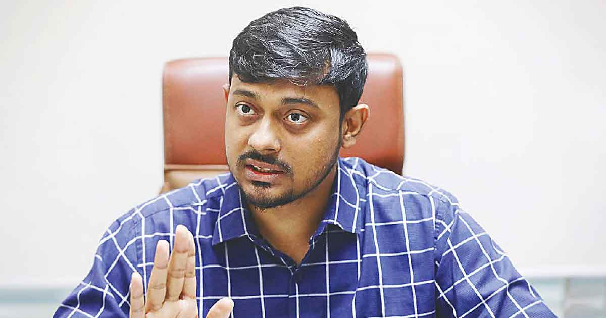 কারও হাত, কারও পা ভেঙে দেওয়া হয়েছে: নাসীরুদ্দীন