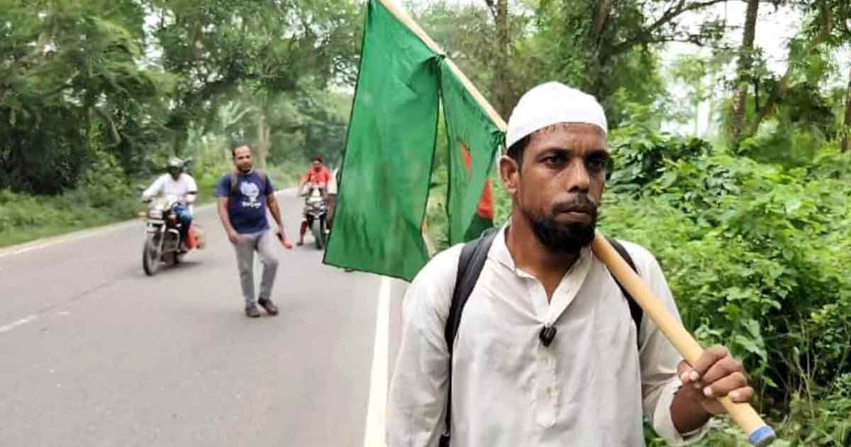 হজের স্বপ্ন নিয়ে নাটোর থেকে বেনাপোলে দুলাল, আটকে আছেন ভিসার অপেক্ষায়