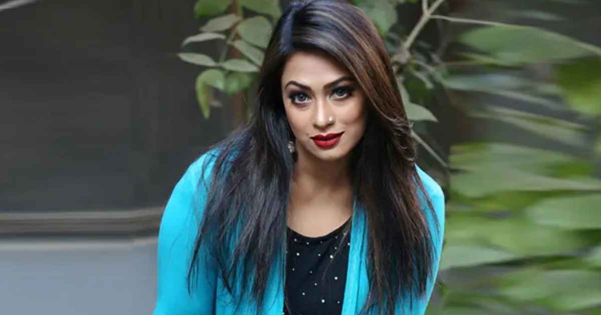 পর্দা থেকে দূরে, পপির জীবনে নতুন অধ্যায়
