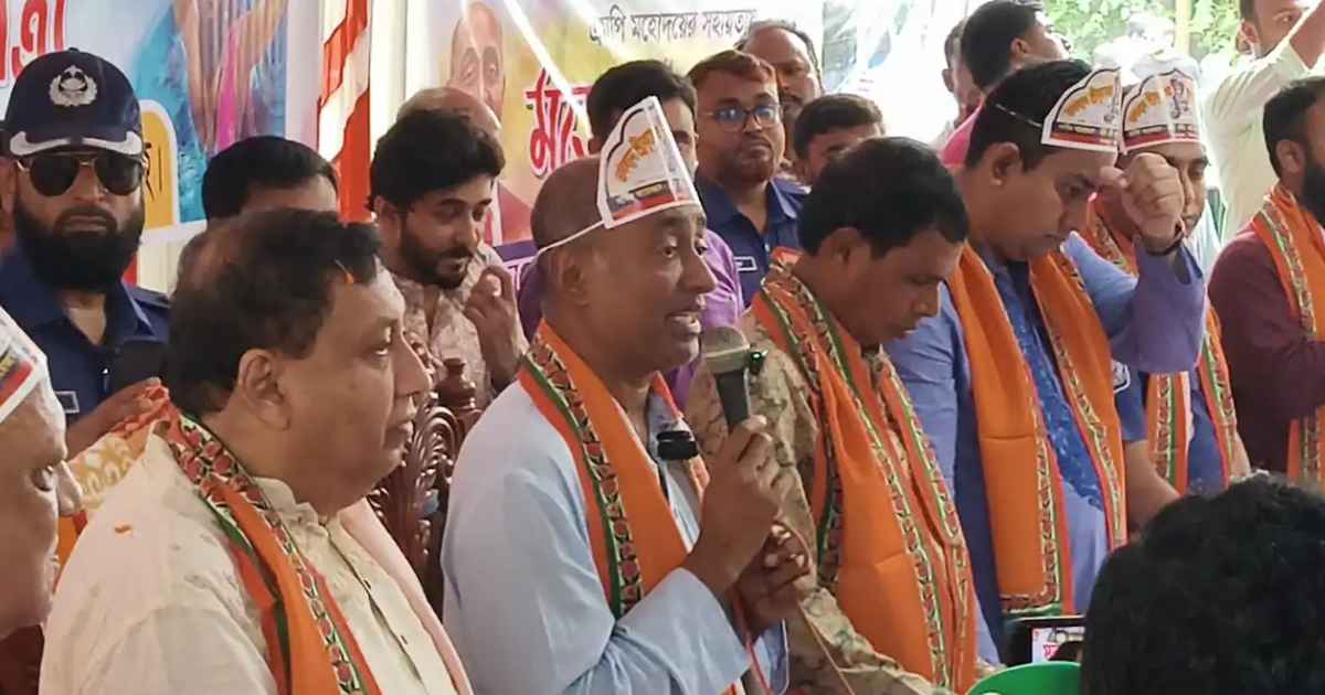 নির্বিঘ্নে ধর্ম পালন করুন, বাধা দেবে না কেউ: আইনমন্ত্রী