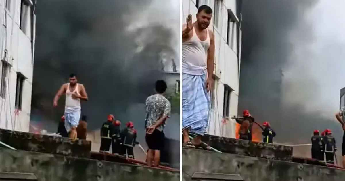 বাড্ডায় ফার্নিচারের গোডাউনে আগুন