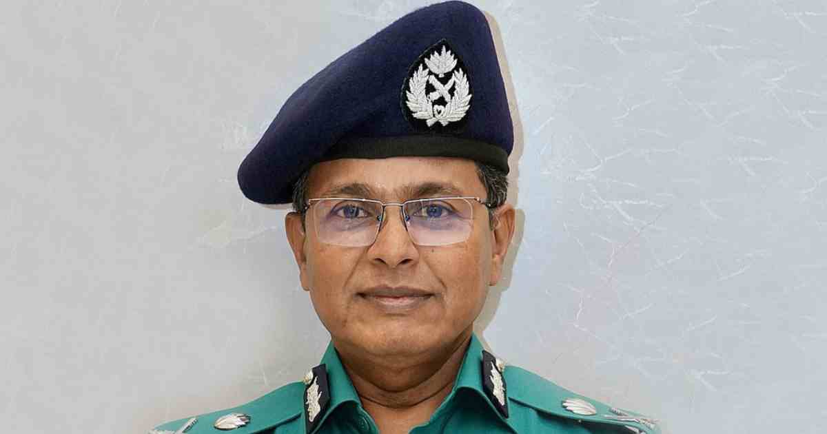 কার্নিশে ঝুলে থাকা তরুণকে গুলি, হাবিবসহ তিন পুলিশের মৃত্যুদণ্ড