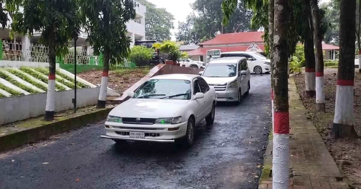 মৌলভীবাজার থেকে সিলেটের পথে এনসিপির কেন্দ্রীয় নেতারা