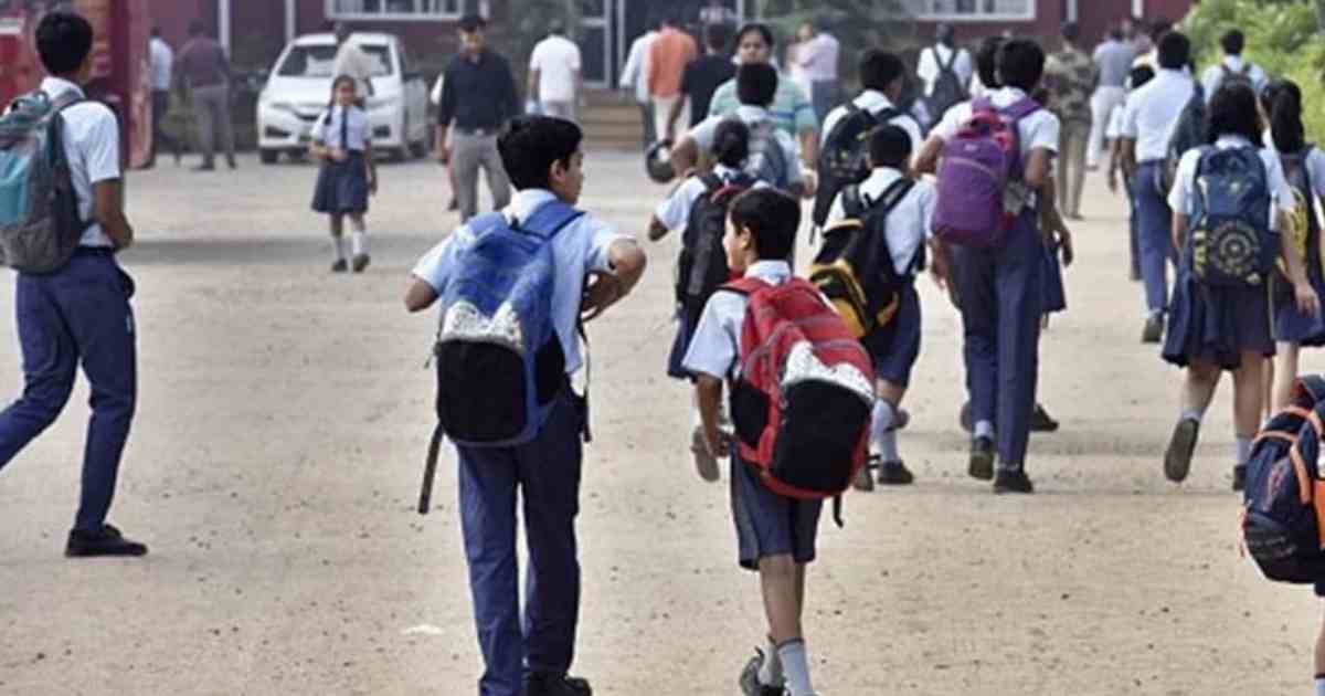 ঈদের ছুটি শেষে আজ খুলছে শিক্ষাপ্রতিষ্ঠান