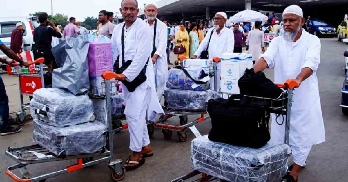হজ শেষে দেশে ফিরেছেন ছয় হাজারের বেশি হাজি