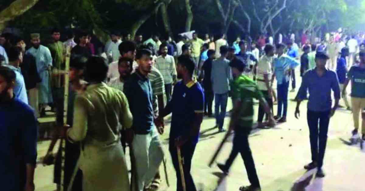 বিতর্কিত ছবি নিয়ে বেরোবিতে সংঘর্ষ, বাড়ানো হলো নিরাপত্তা