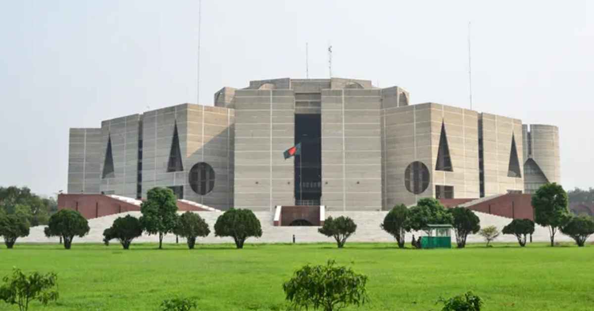 ত্রয়োদশ জাতীয় সংসদের  তৃতীয় অধিবেশন শুরু