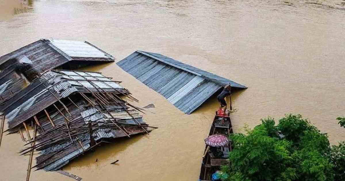 টানা বৃষ্টি ও পাহাড়ি ঢলে বিপর্যস্ত আট জেলা