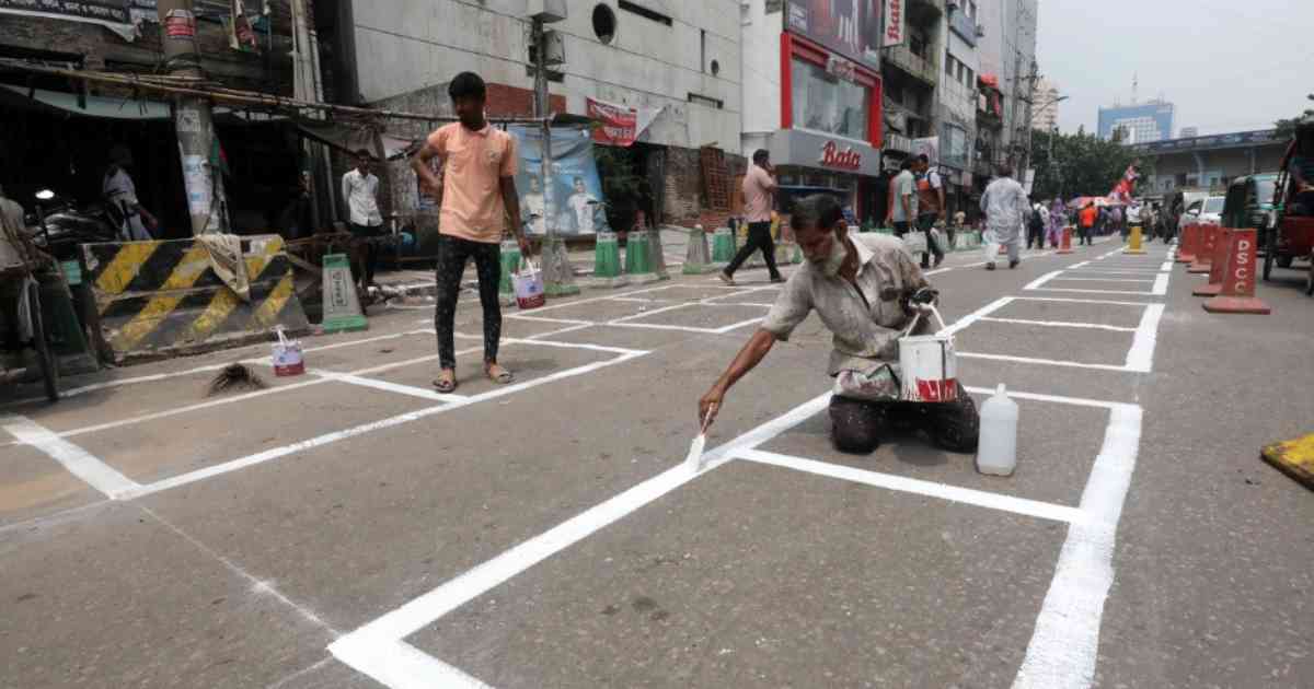 ফুটপাত দখল ও হকার নীতি নিয়ে আইনি প্রশ্ন তুলল হাইকোর্ট